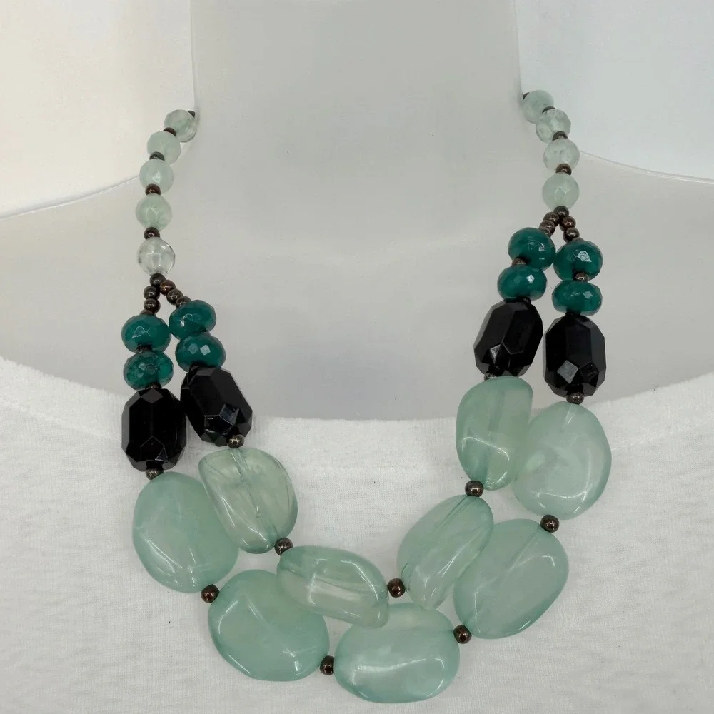 Chunky Beaded Necklace Seafoam Green Teal Black Multi Strand Toggle Chic 103-167